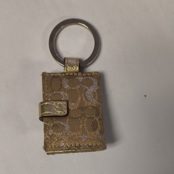 Coach Keychain Picture Holder - Picture 3 of 4